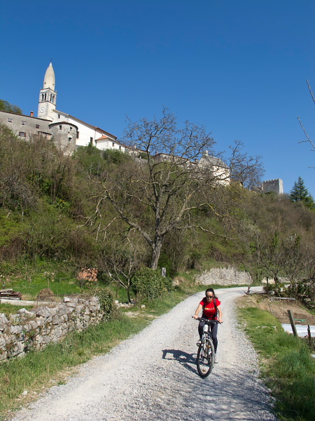 Mountain biking Vipavska Brda hills and the river Raša valley