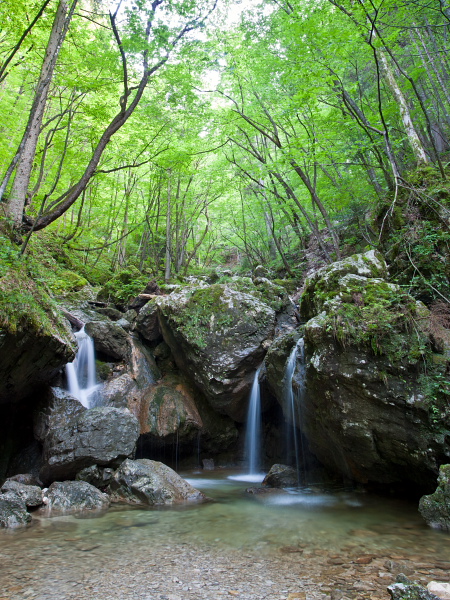 Naravne znamenitosti: Soteska Pekel - Raziščite Slovenijo